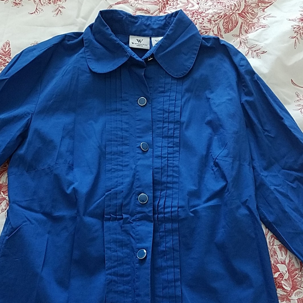 Blue button up shirt